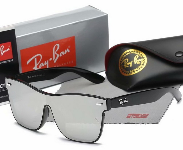 Ray Ban Boutique Sunglasses 008